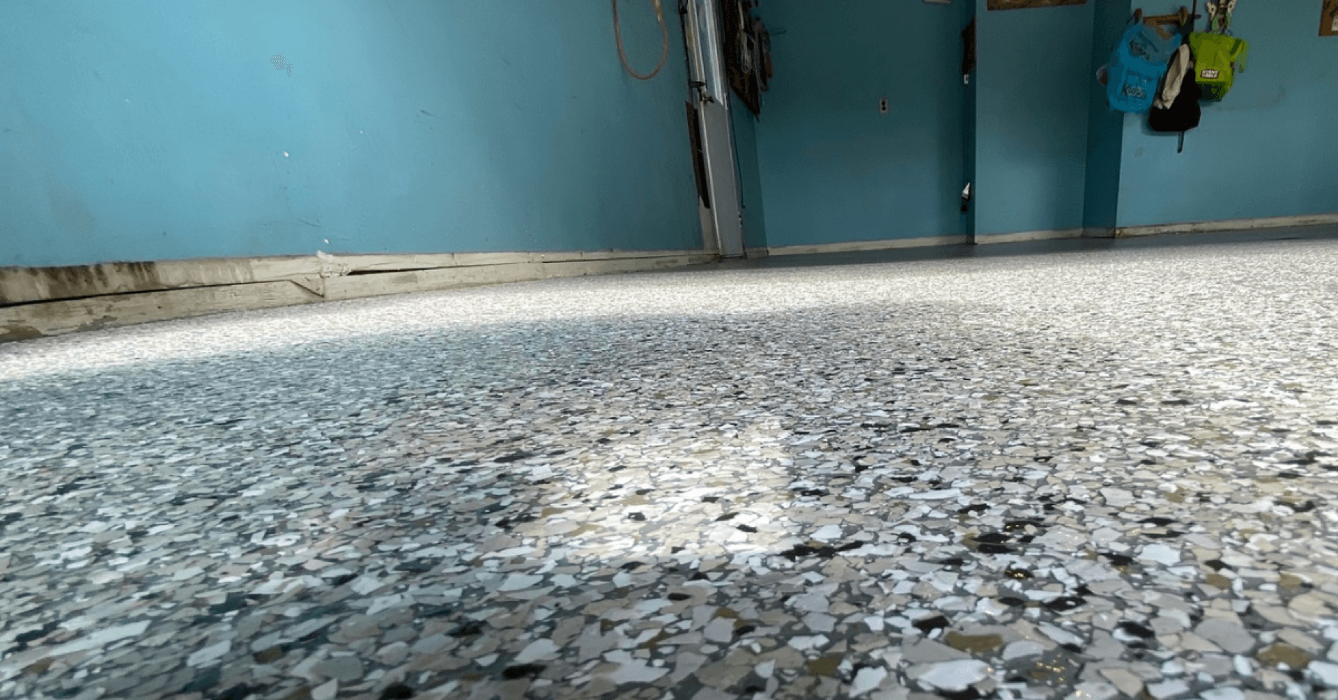 Gray flake polyurea garage floor — Lakewood, OH
